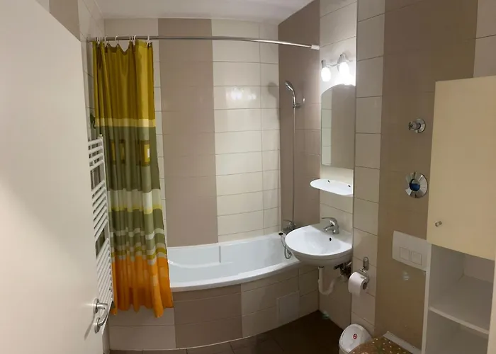 Avantgarden 3 By Buysellrent Aparthotel 3*